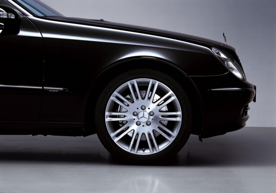  Mercedes-Benz E-Class 2007 года  (фото 50 из 80)